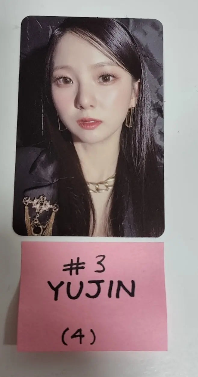 Kep1er "Debut 1st Anniversary" - Official MD [Random Photocard] [Updated 2/13] - HALLYUSUPERSTORE
