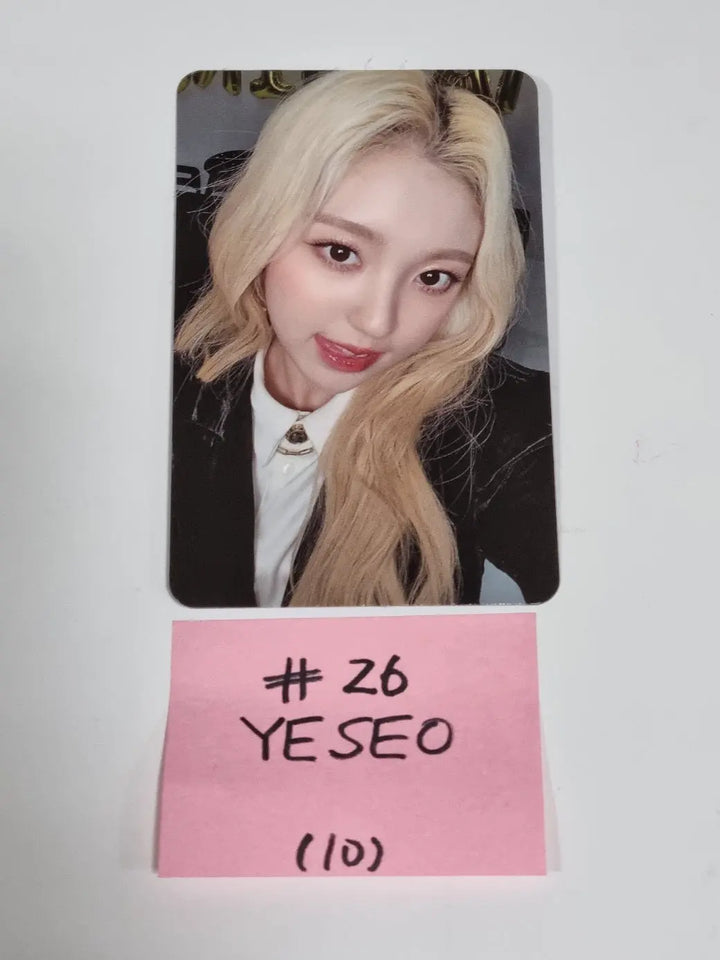Kep1er "Debut 1st Anniversary" - Official MD [Random Photocard] [Updated 2/13] - HALLYUSUPERSTORE
