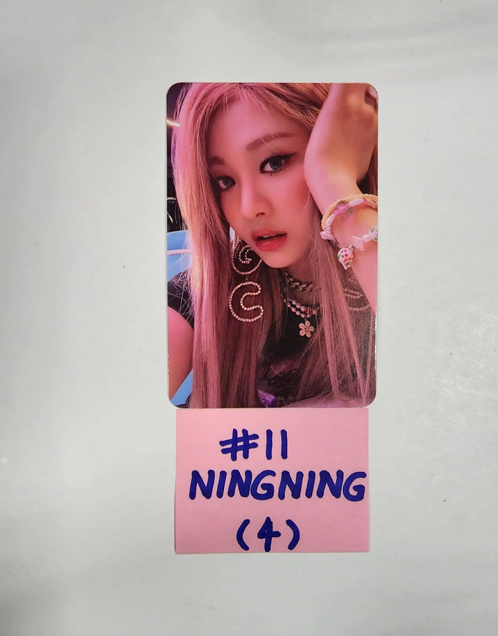 Aespa "Girls" Ver.2 - SMTOWN &amp; STORE Trading photocard - HALLYUSUPERSTORE