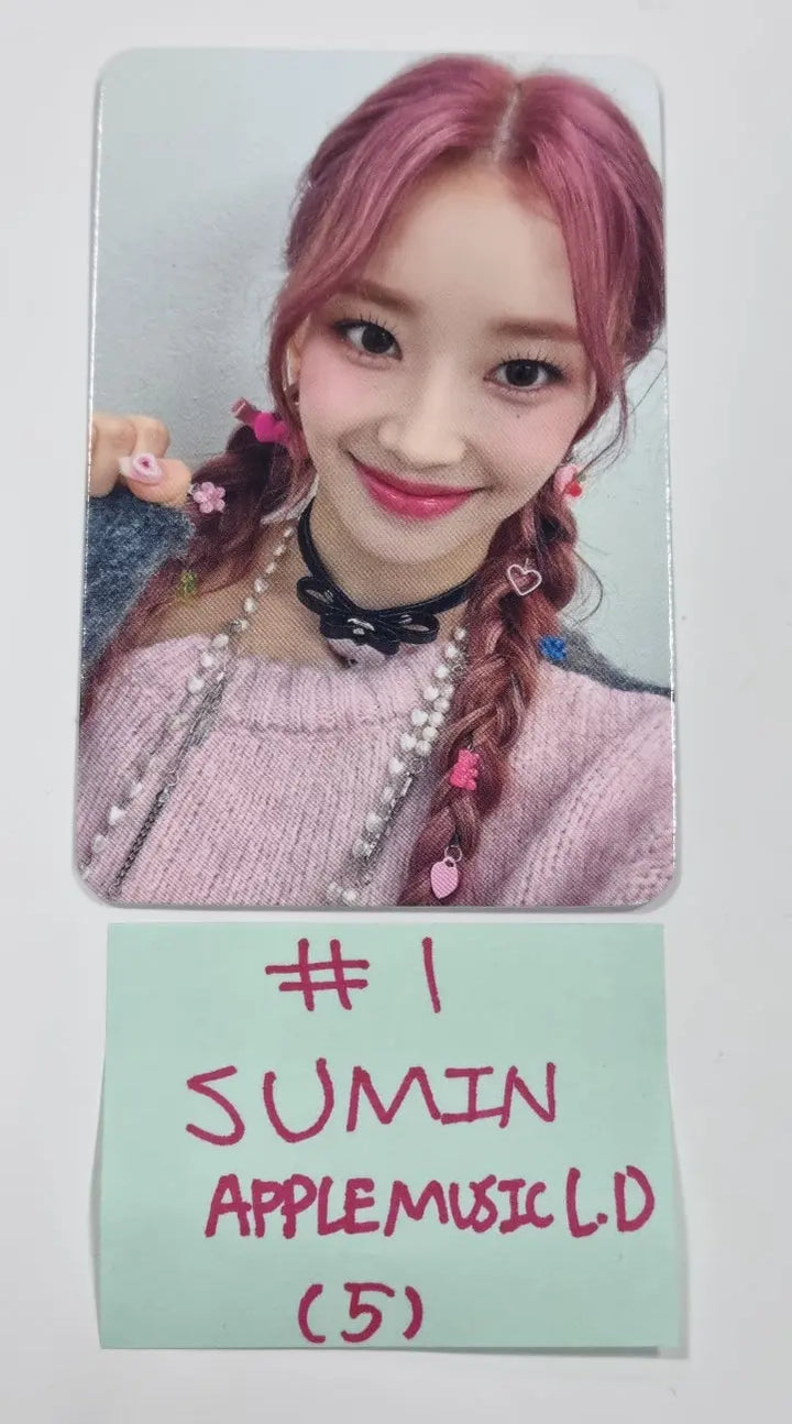 StayC "Teddy Bear" - Apple Music Lucky Draw Event Photocard - HALLYUSUPERSTORE