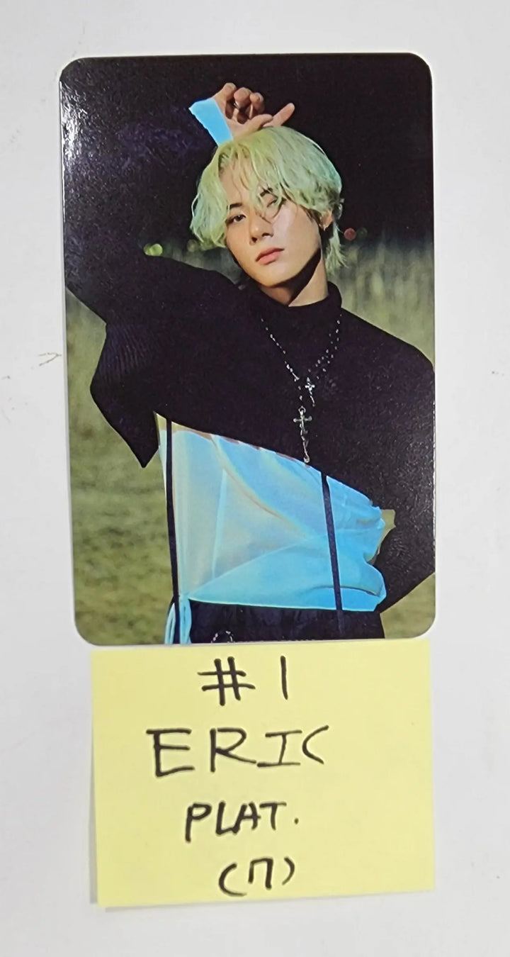 The Boyz "BE AWAKE" 8th - Official Photocard [Platform Ver] - HALLYUSUPERSTORE