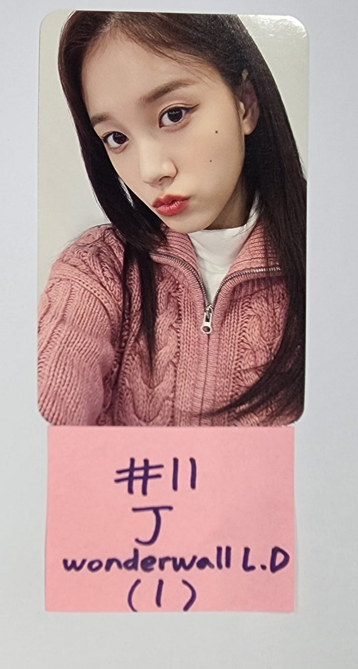 StayC "Teddy Bear" - Wonderwall Lucky Draw Event Photocard [Digipack Ver.] - HALLYUSUPERSTORE