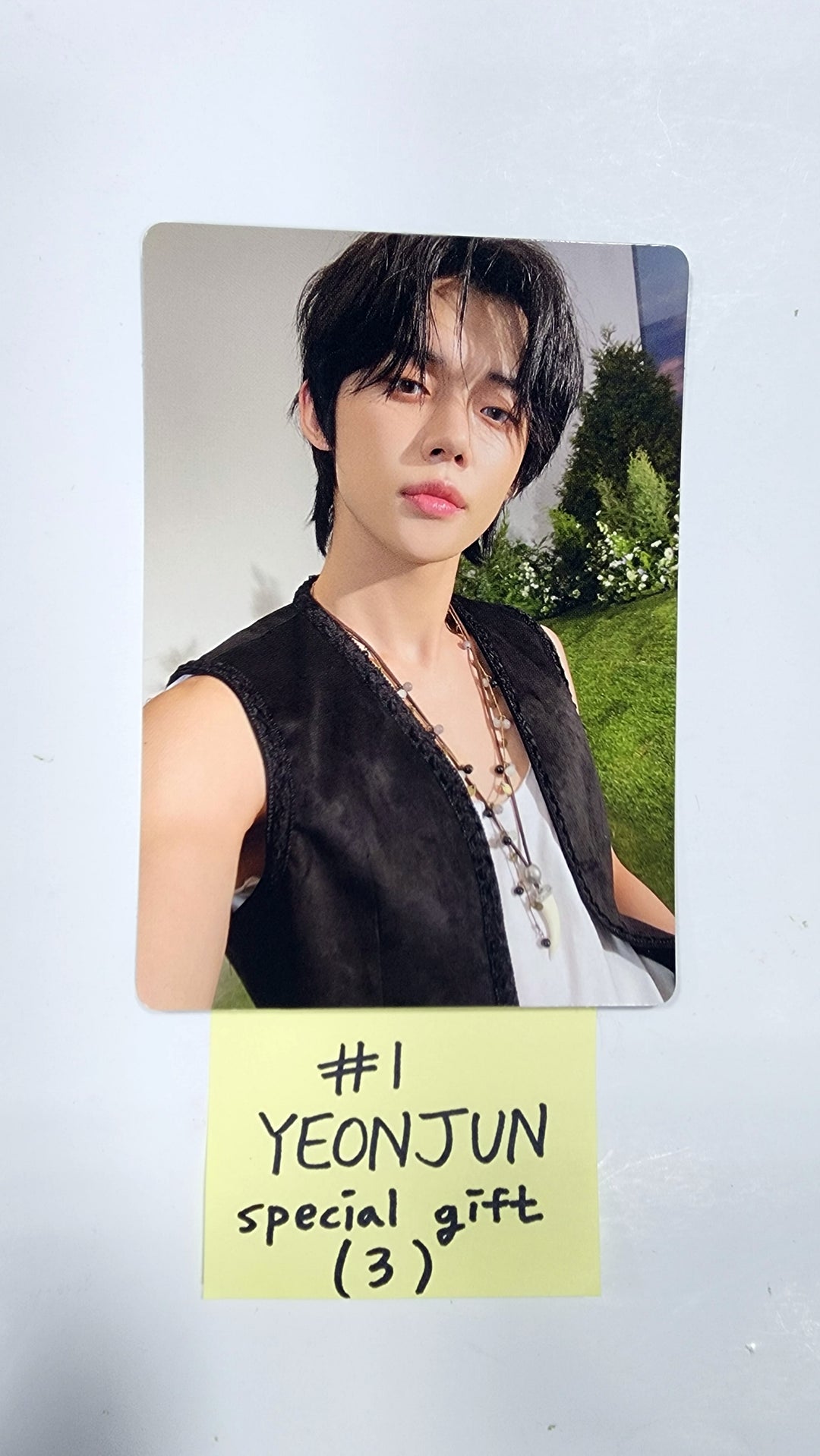 TXT - World Tour "ACT : SWEET MIRAGE" - Random Mini Photocard [Updated 3/16] - HALLYUSUPERSTORE