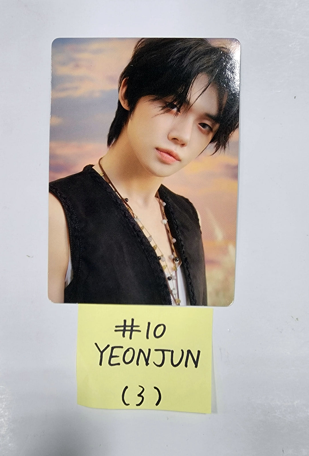 TXT - World Tour "ACT : SWEET MIRAGE" - Random Mini Photocard [Updated 3/16] - HALLYUSUPERSTORE
