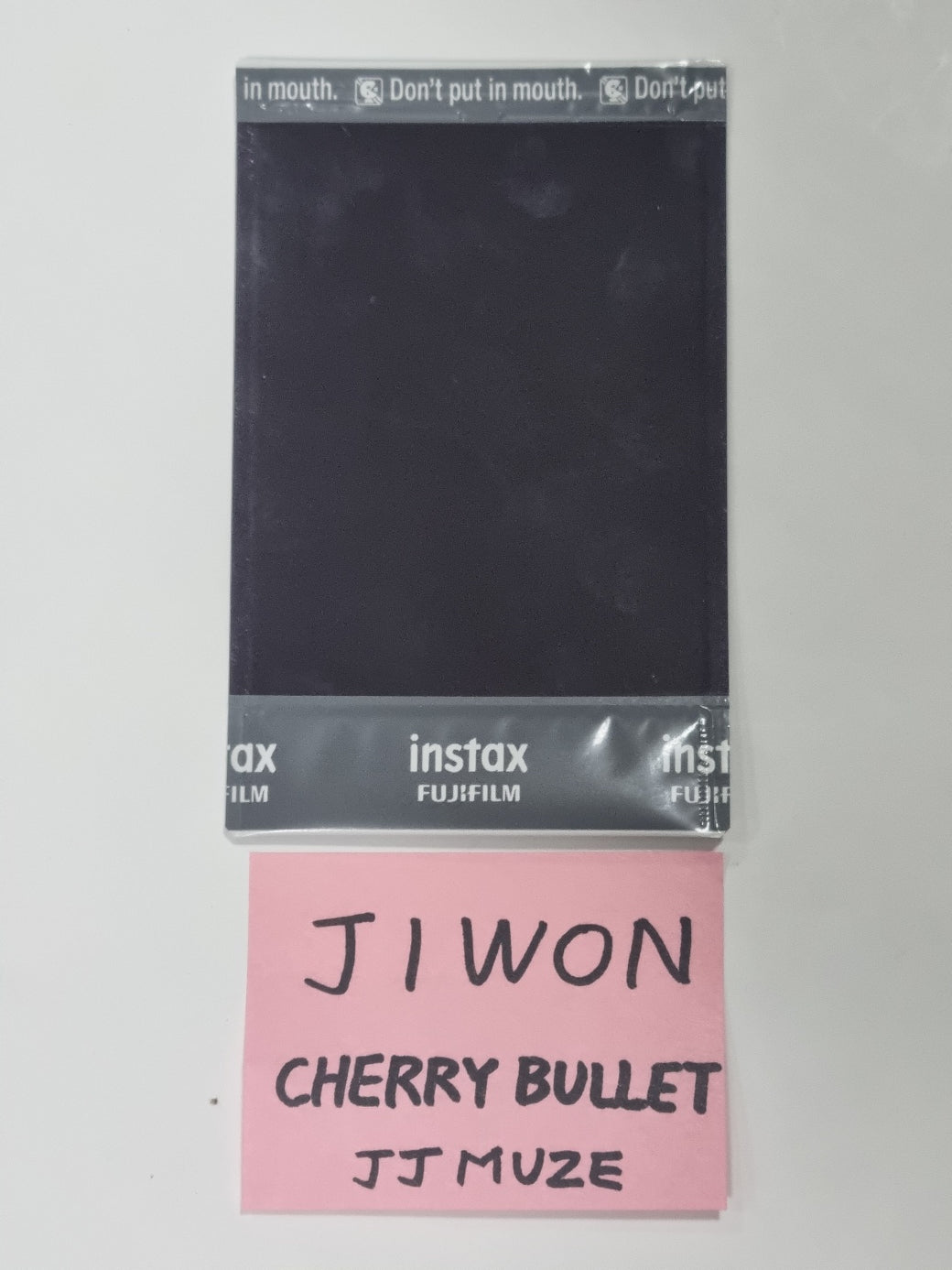 Jiwon (Of Cherry Bullet) &