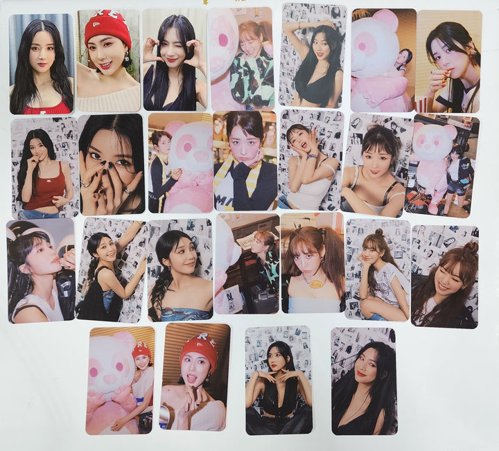 Apink "SELF" 10th Mini Album - Official Photocard [Platfrom Ver.] - HALLYUSUPERSTORE