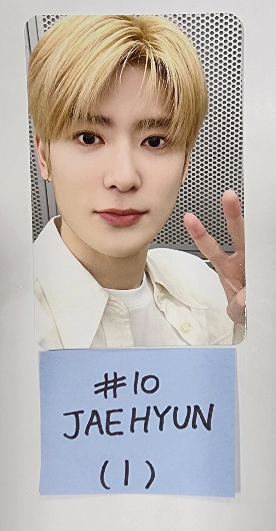 NCT "CCOMAZ" - Trading Photocard [Red Ver + Blue Ver] - HALLYUSUPERSTORE