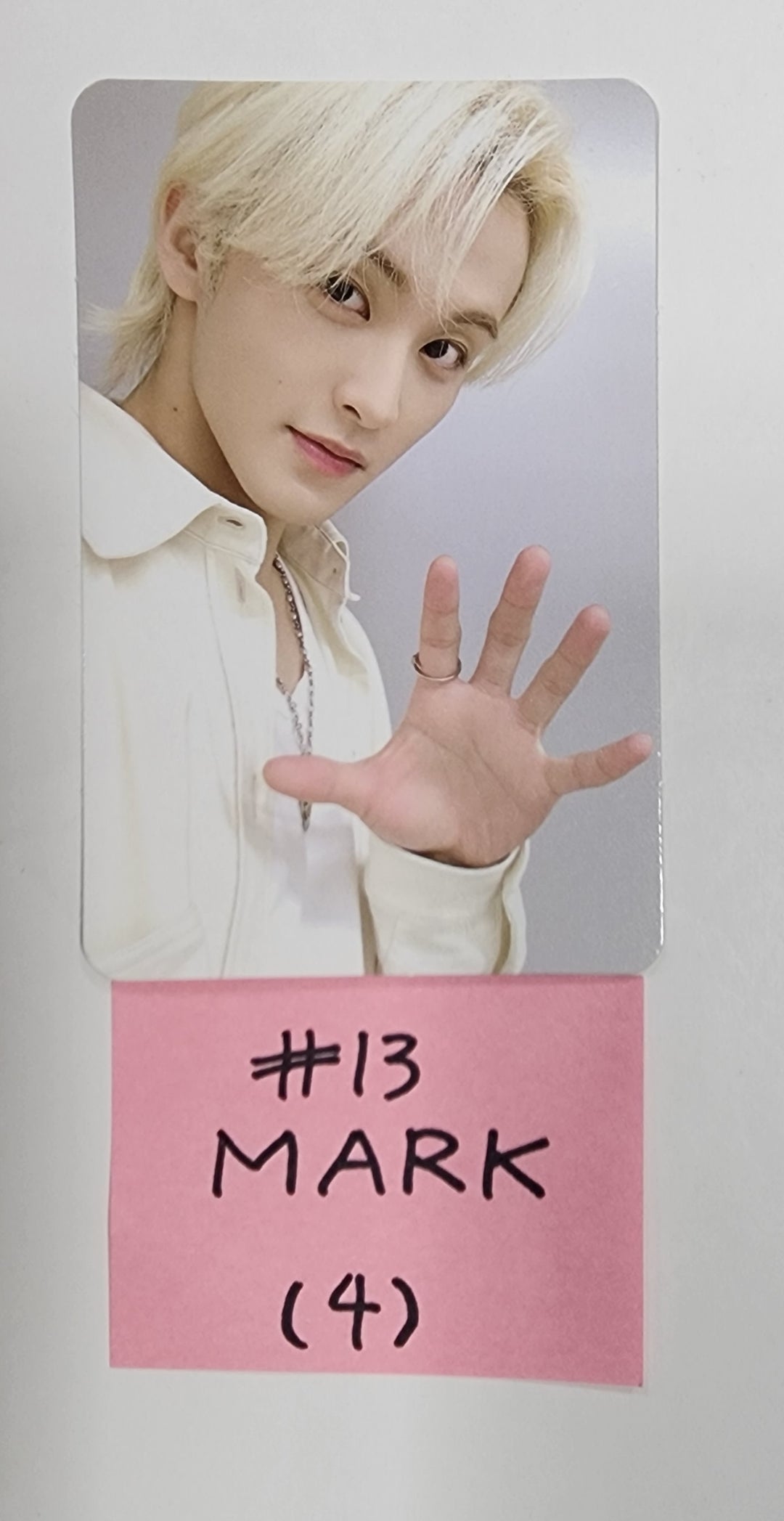 NCT "CCOMAZ" - Trading Photocard [Red Ver + Blue Ver] - HALLYUSUPERSTORE