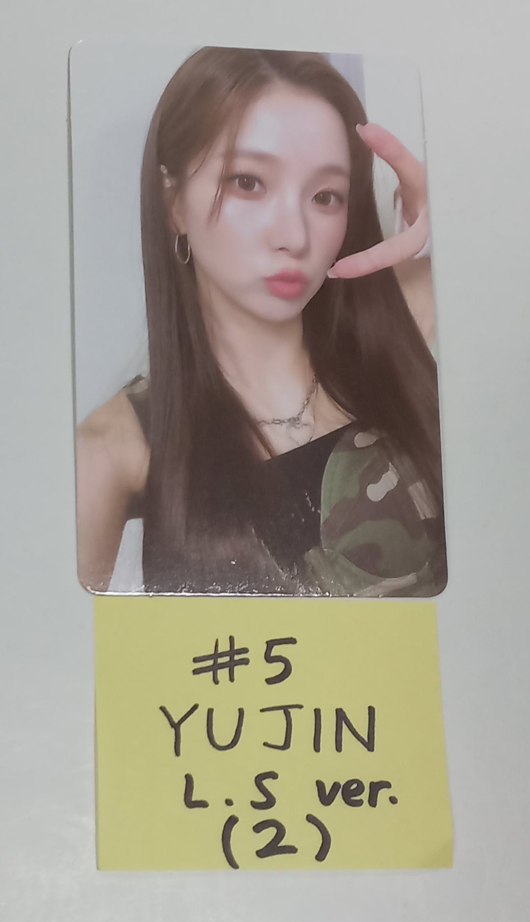 Kep1er "LOVESTRUCK! " - Official Photocard - HALLYUSUPERSTORE