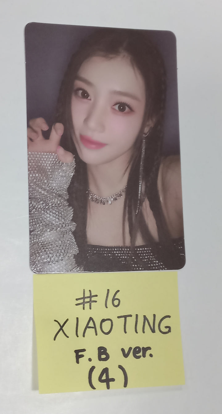 Kep1er "LOVESTRUCK! " - Official Photocard - HALLYUSUPERSTORE