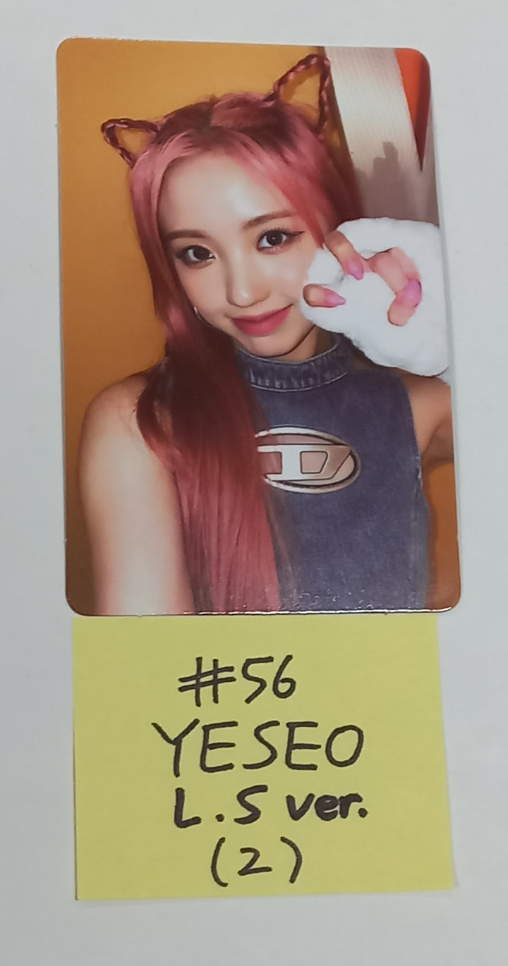 Kep1er "LOVESTRUCK! " - Official Photocard - HALLYUSUPERSTORE