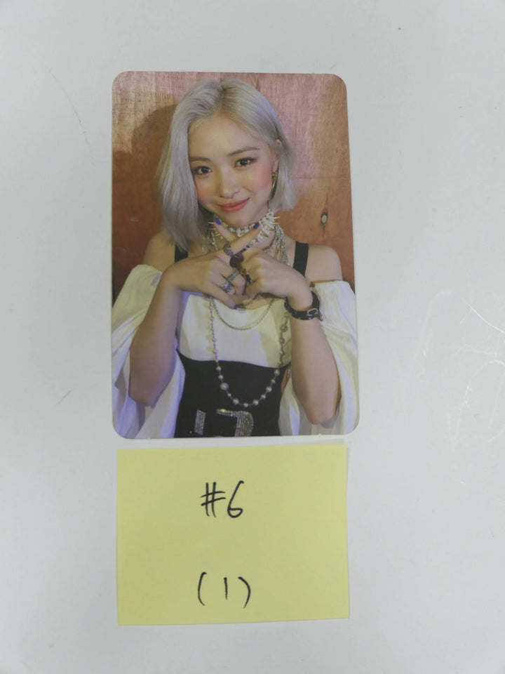 ITZY NOT SHY - OFFICIAL PHOTOCARD - HALLYUSUPERSTORE