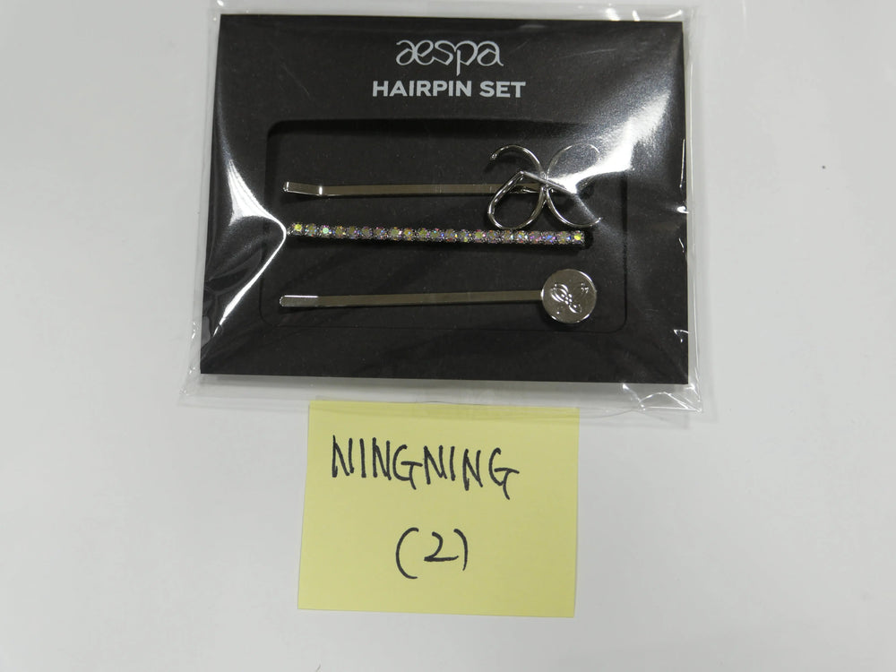 AESPA SMTOWN OFFICIAL GOODS - Grip Tok, Key Ring, Hair Pin Set - HALLYUSUPERSTORE