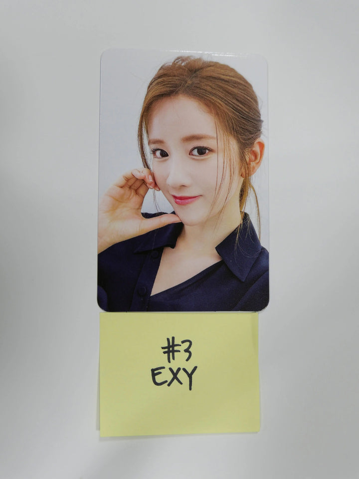 WJSN Cosmic Girls - "Unnatural" Official Photocard (