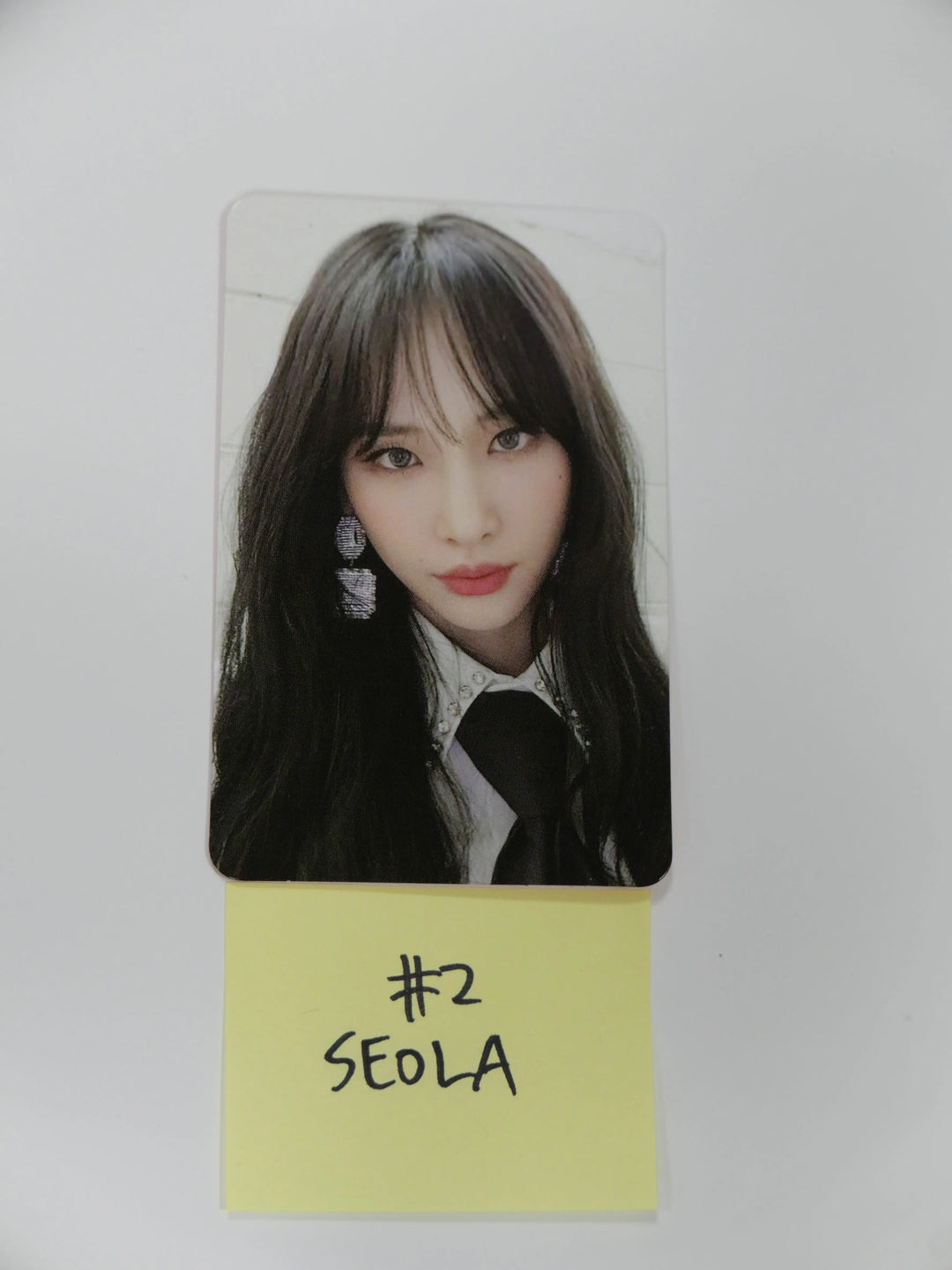 WJSN Cosmic Girls - "Unnatural" Official Photocard (