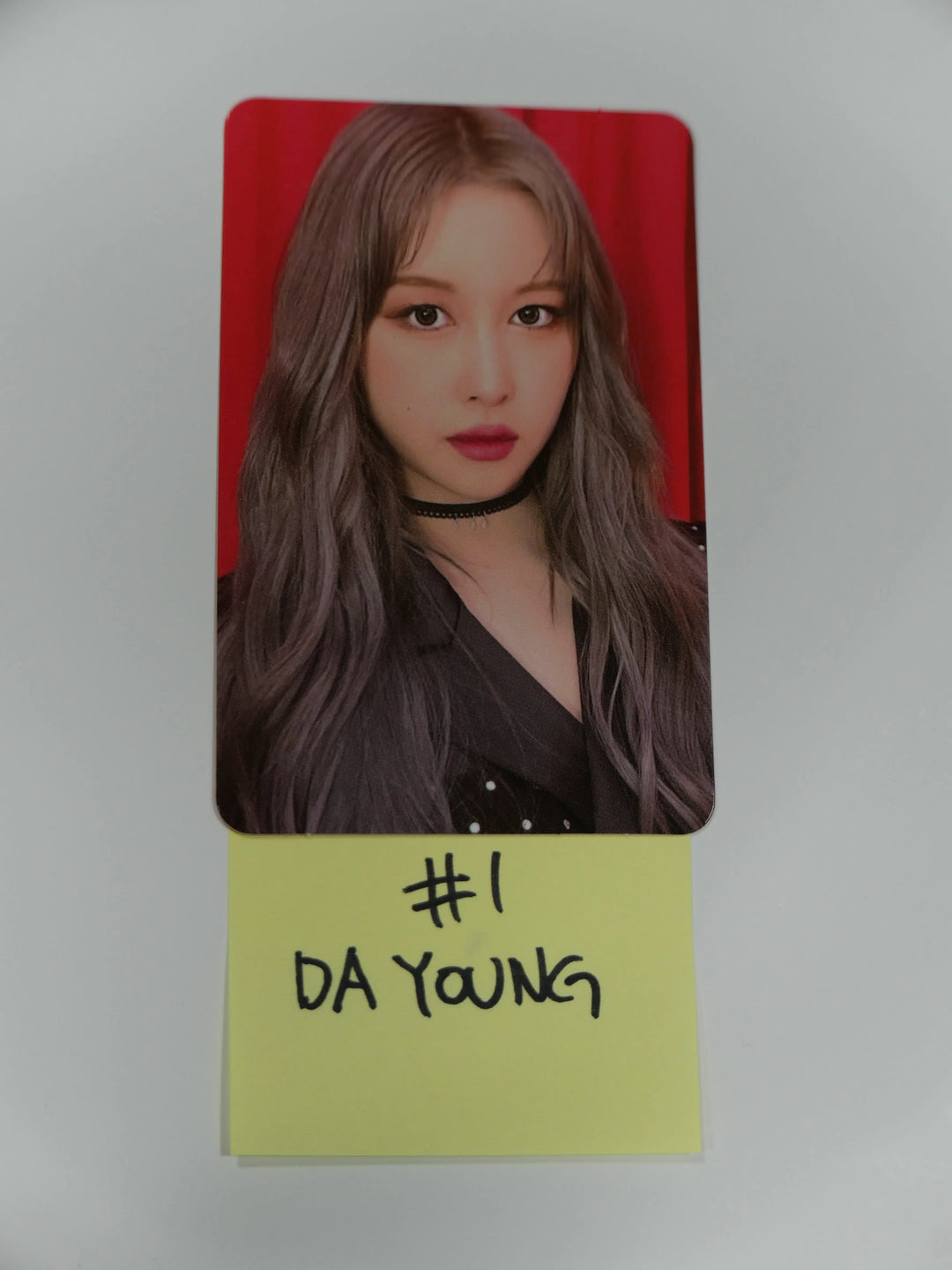 WJSN Cosmic Girls - "Unnatural" Official Photocard (