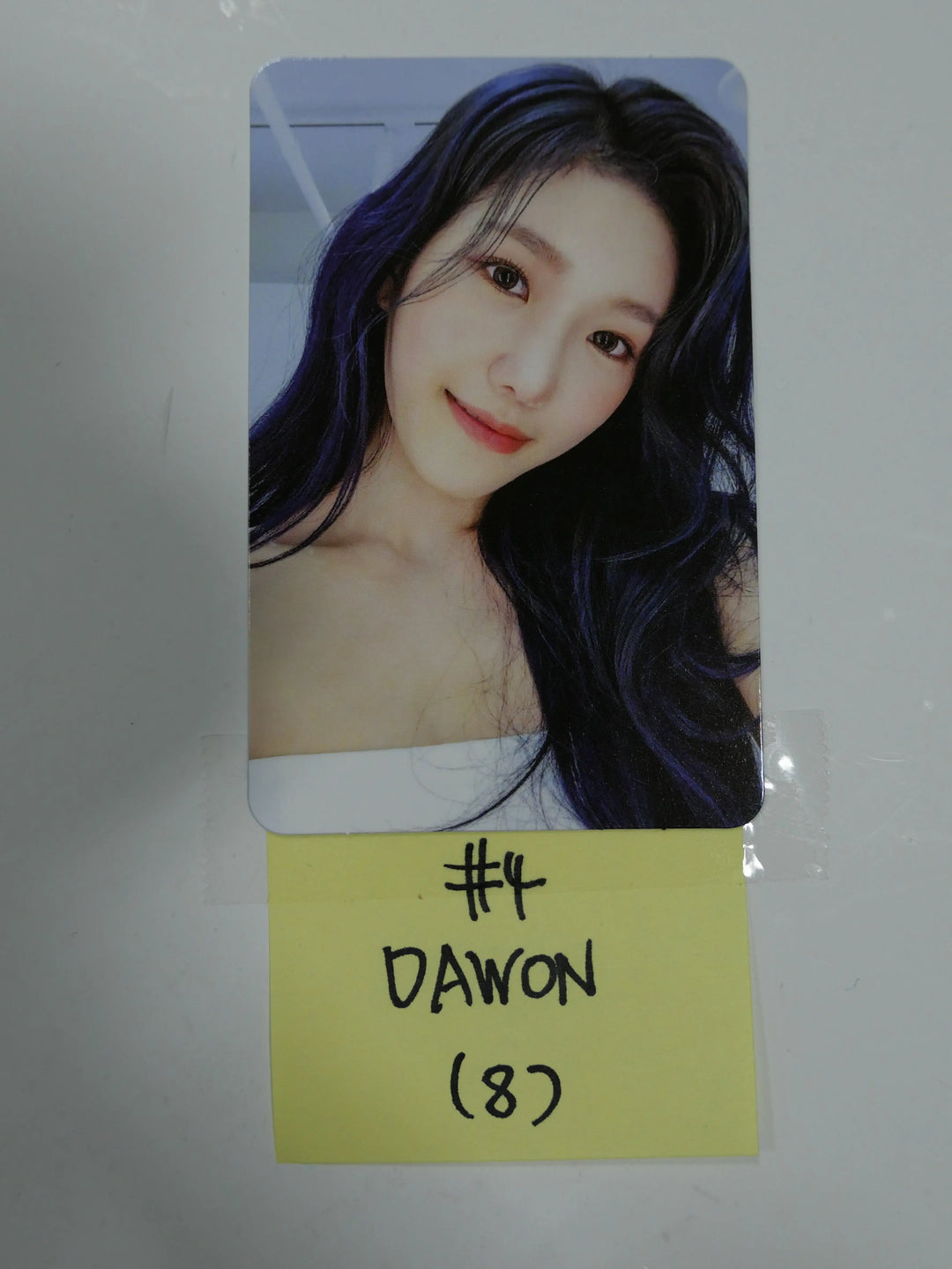 WJSN Cosmic Girls - "Unnatural" Official Photocard (