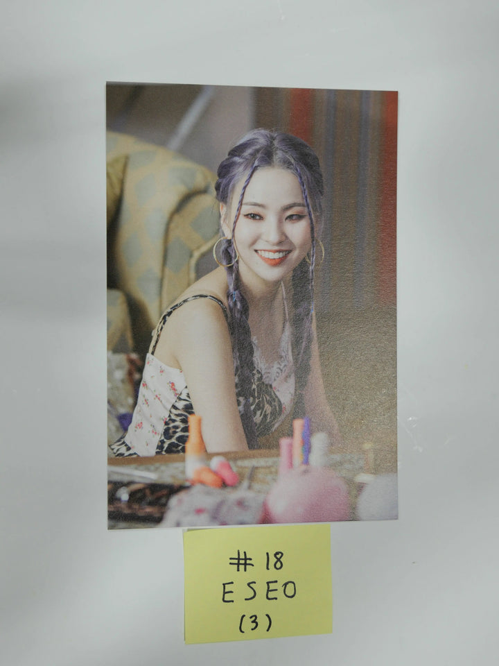 Lunarsolar [SOLAR : rise ] - Official Photocard - HALLYUSUPERSTORE