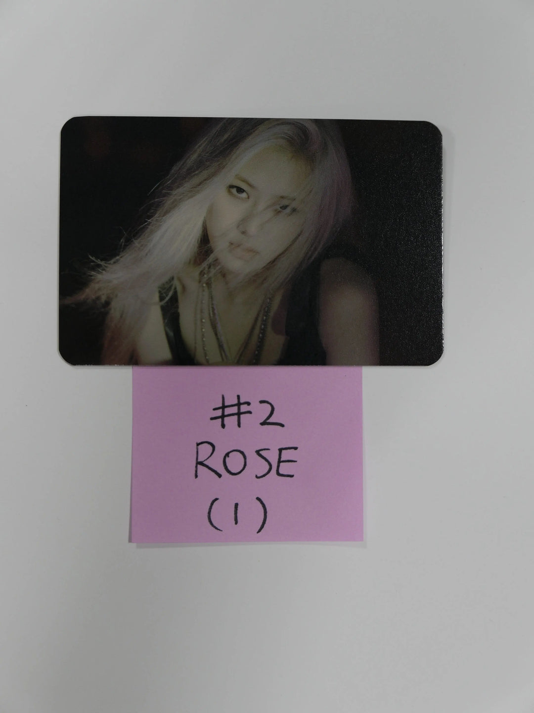 BLACKPINK 1st FULL ALBUM [THE ALBUM] PRE-ORDER BENEFIT PHOTOCARD - HALLYUSUPERSTORE