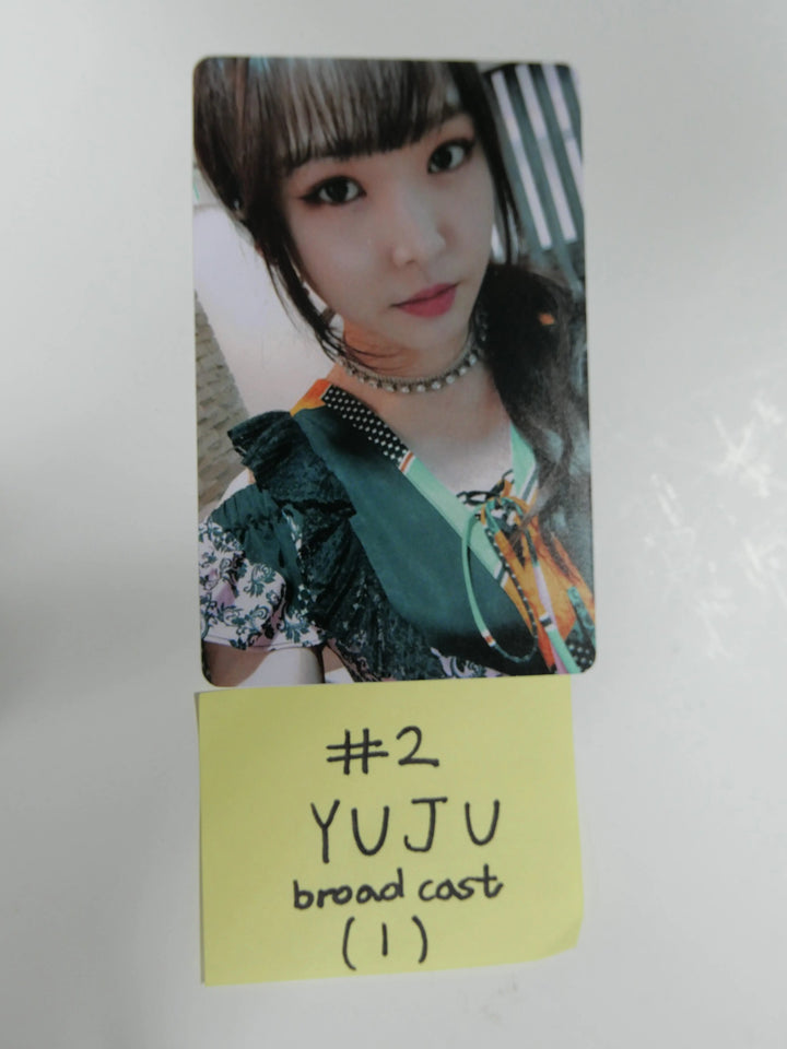 Gfriend Broadcast, Hand Autographed Photocard (OLD) - HALLYUSUPERSTORE