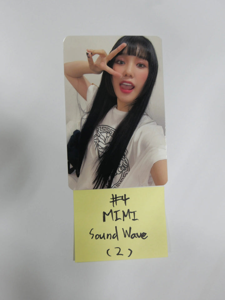 Oh My Girl "Dun Dun Dance"- Soundwave Pre-Order Photocard - HALLYUSUPERSTORE