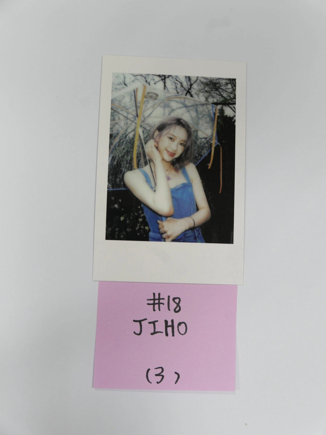 Oh My Girl "Dun Dun Dance"- Official Polaroid Photocard (updated 6-17) - HALLYUSUPERSTORE
