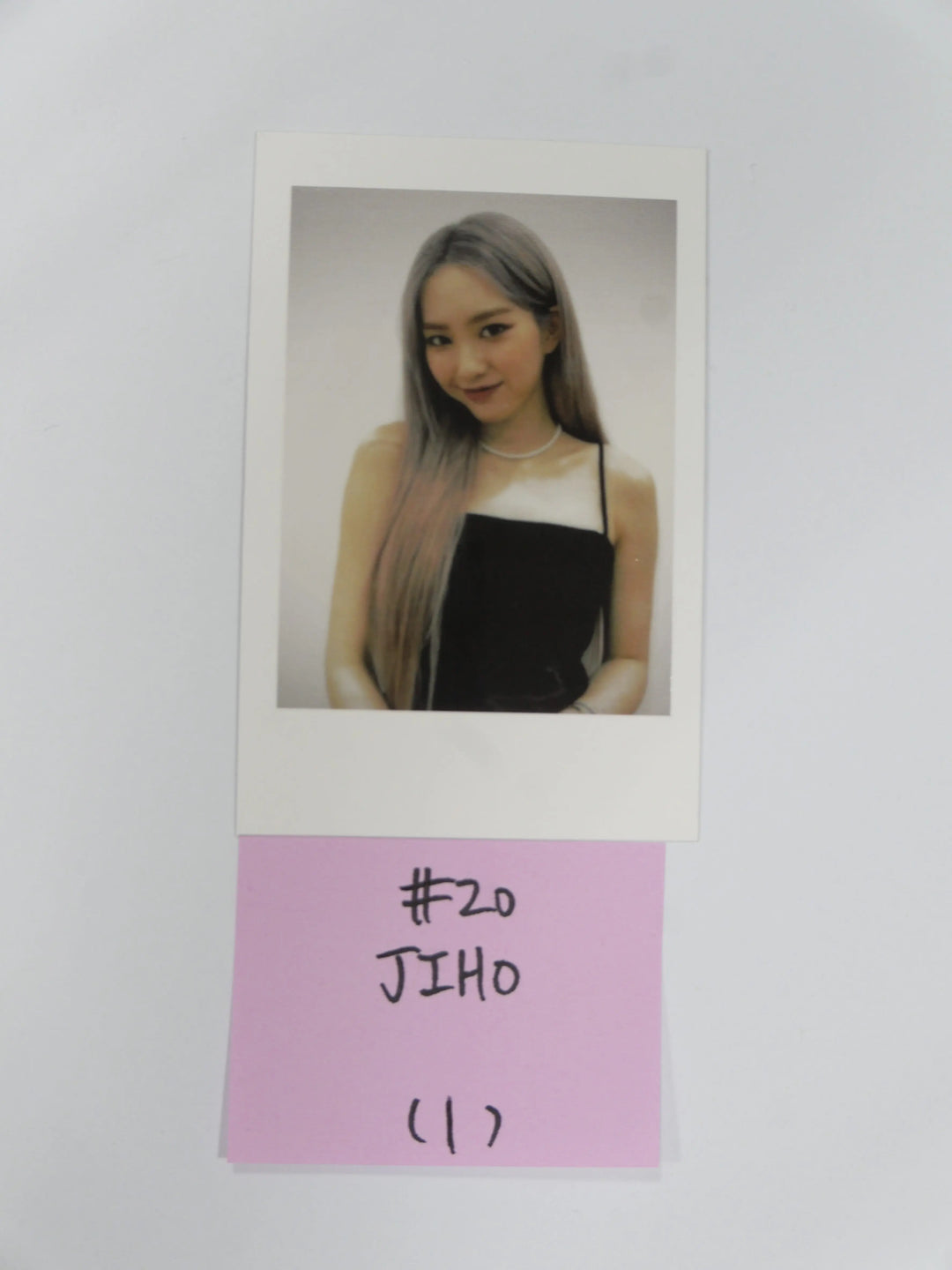 Oh My Girl "Dun Dun Dance"- Official Polaroid Photocard (updated 6-17) - HALLYUSUPERSTORE