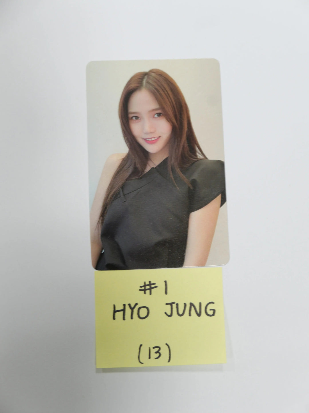 Oh My Girl "Dun Dun Dance"- Official Photocard [Seung Hee, Mi Mi, Hyo Jung] (updated 6-17) - HALLYUSUPERSTORE