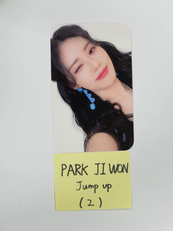 Fromis_9 "9 Way Ticket" - Jump Up Fan Sign Event Photocard - HALLYUSUPERSTORE