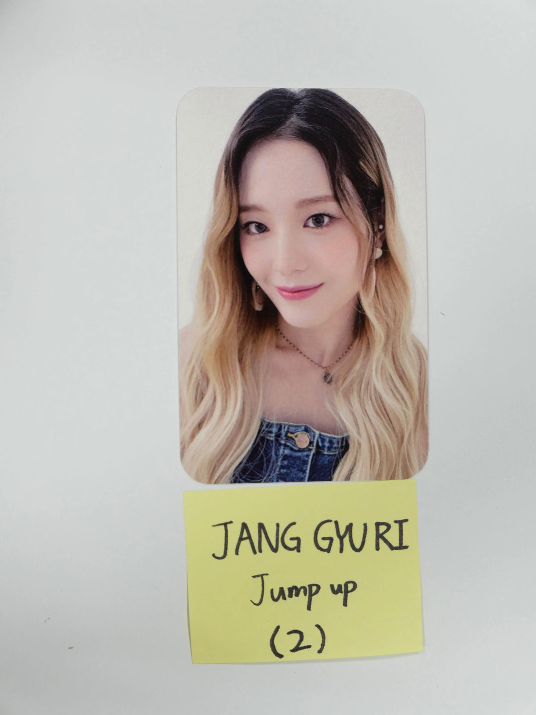 Fromis_9 "9 Way Ticket" - Jump Up Fan Sign Event Photocard - HALLYUSUPERSTORE