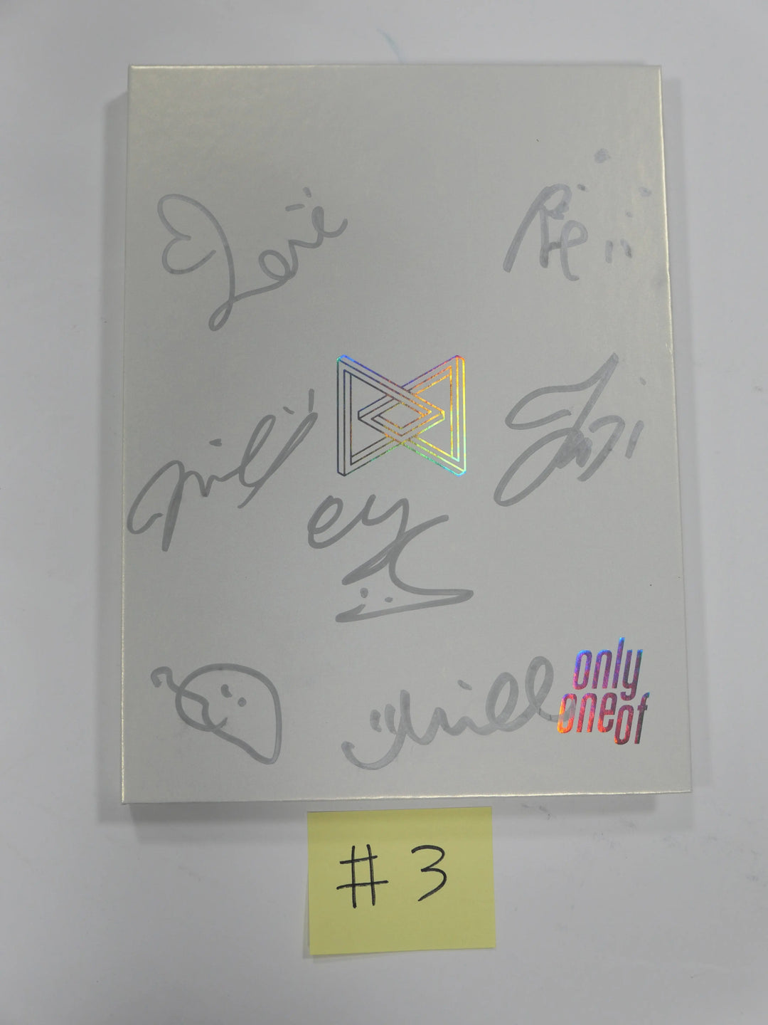 OnlyOneOf "Instin.ct Part.1" - Hand Autographed(Signed) Promo Album - HALLYUSUPERSTORE