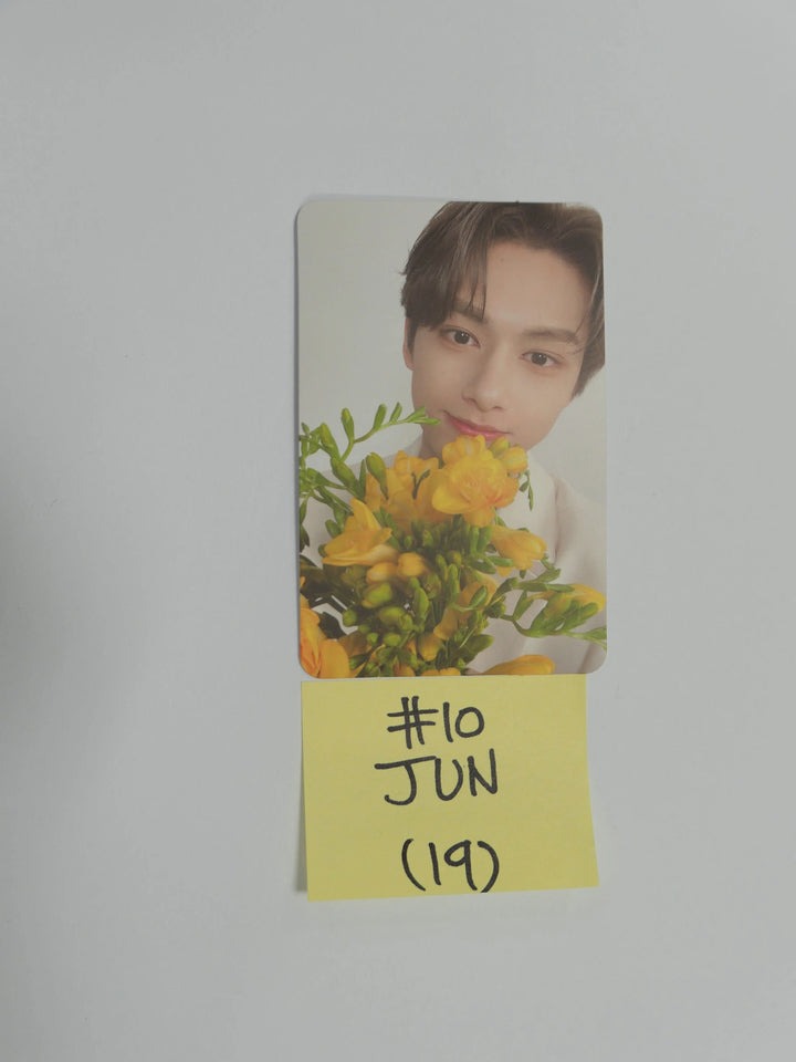 Seventeen &