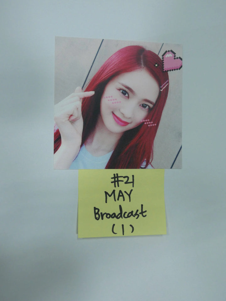 Cherry Bullet - Broadcast Photocard - HALLYUSUPERSTORE