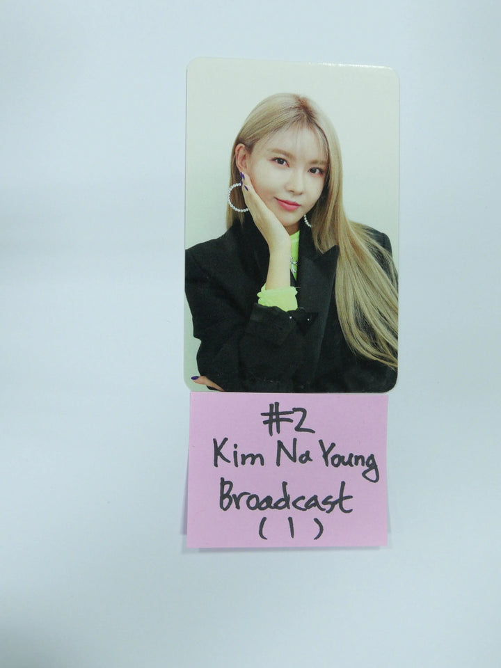 Gugudan - Official &amp; Broadcast Photocard - HALLYUSUPERSTORE