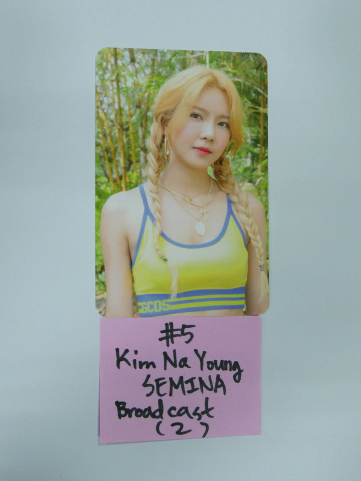 Gugudan - Official &amp; Broadcast Photocard - HALLYUSUPERSTORE