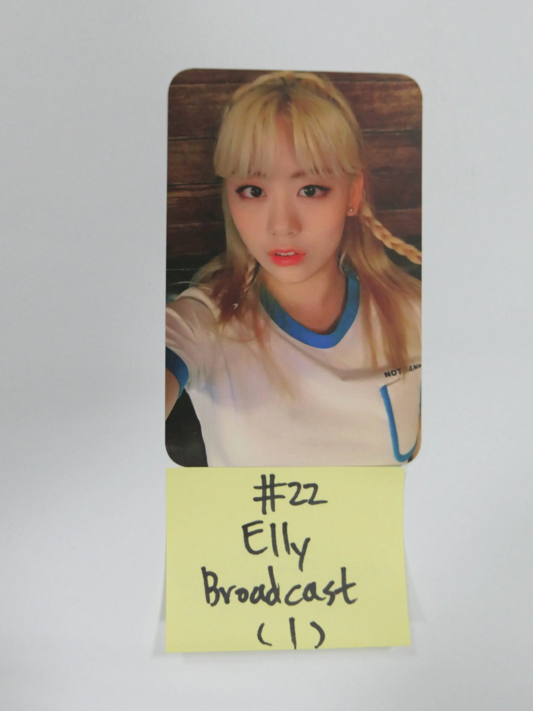 Wekimeki - Makestar, Broadcast, Official Photocard &amp; LIPSS Official Polaroid (OLD) - HALLYUSUPERSTORE
