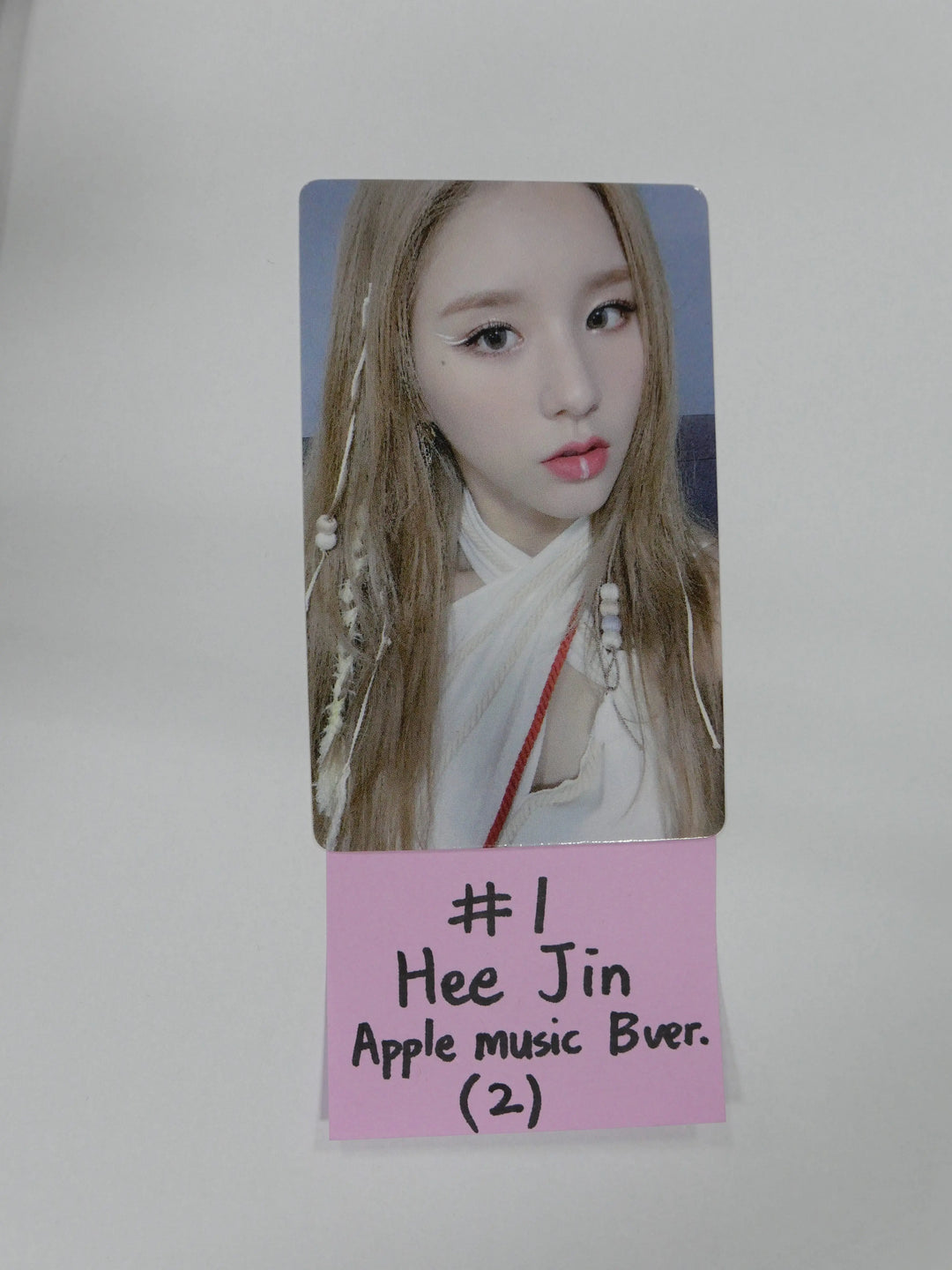 Loona &