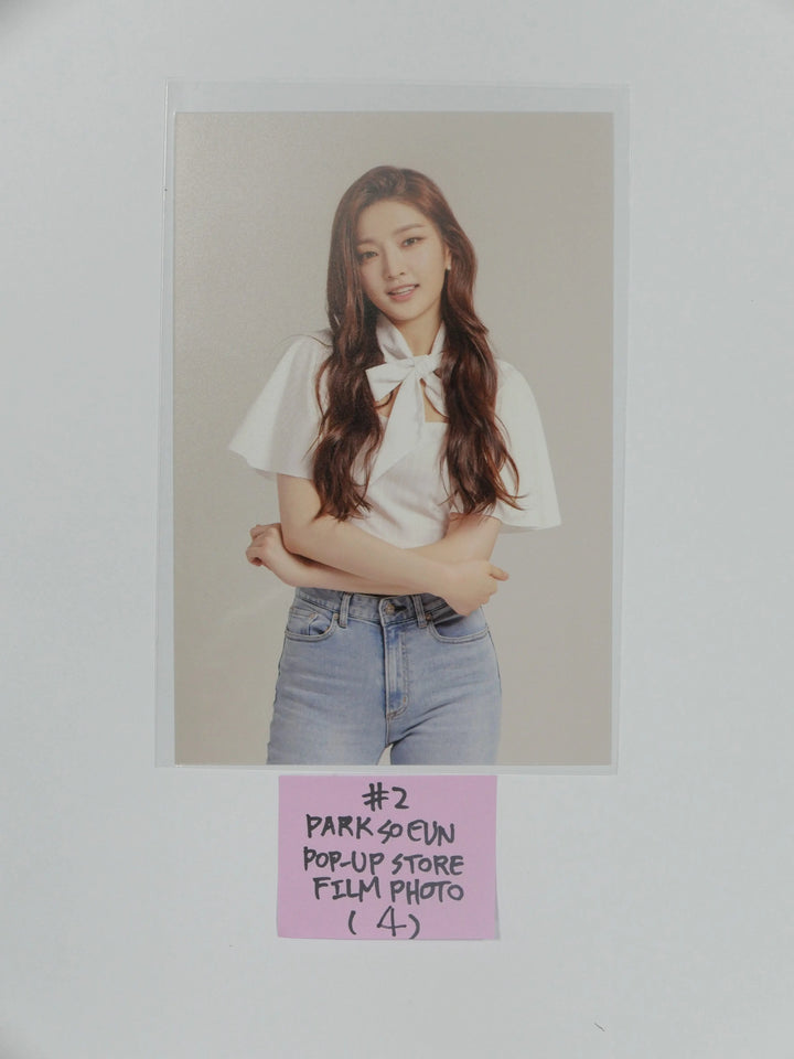 Weeekly - Happy Birthday Weeekly! POP-UP Store Film Photocard (Ji Han, So Eun &amp; Jae Hee) - HALLYUSUPERSTORE