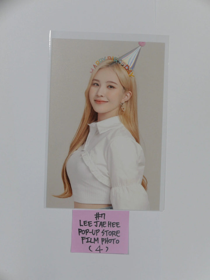 Weeekly - Happy Birthday Weeekly! POP-UP Store Film Photocard (Ji Han, So Eun &amp; Jae Hee) - HALLYUSUPERSTORE
