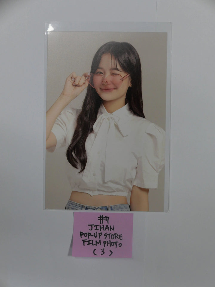 Weeekly - Happy Birthday Weeekly! POP-UP Store Film Photocard (Ji Han, So Eun &amp; Jae Hee) - HALLYUSUPERSTORE