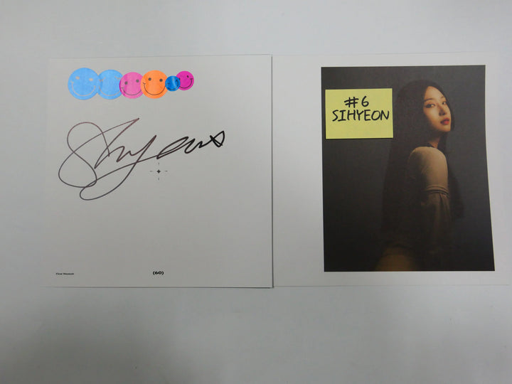 Everglow - A Cut Page From Fansign Event Albums - HALLYUSUPERSTORE