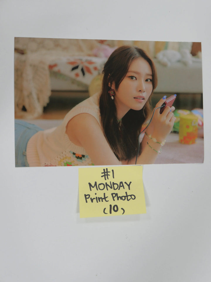Weeekly - Play Game: Holiday - Official Printed Photo &amp; Photo Ticket - HALLYUSUPERSTORE