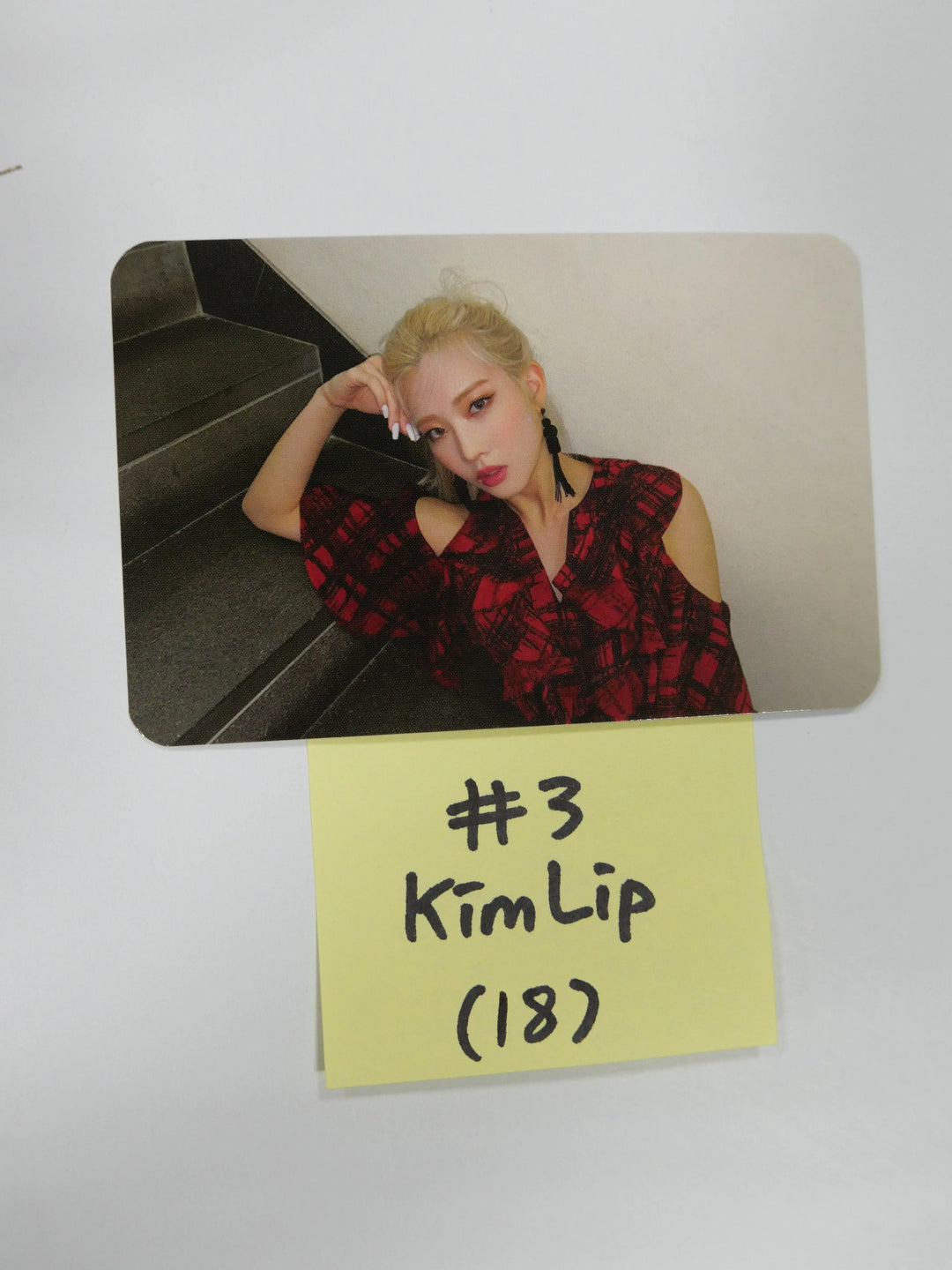 Loona &