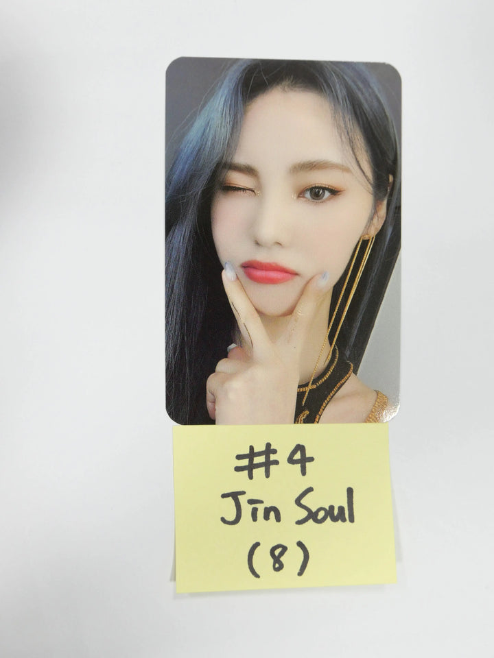 Loona &