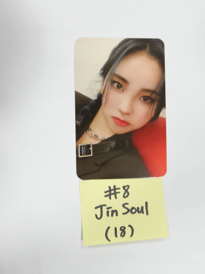 Loona &