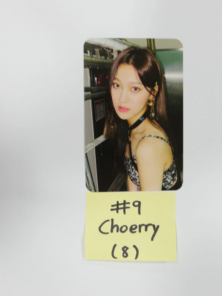 Loona &
