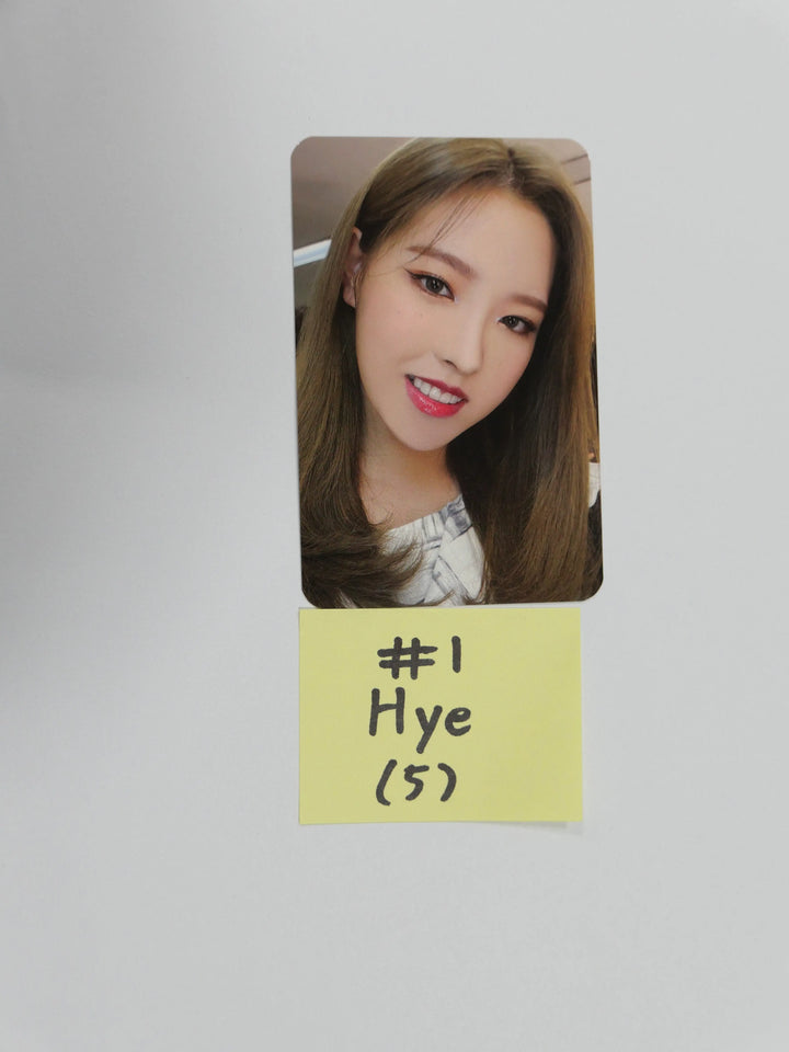 Loona &