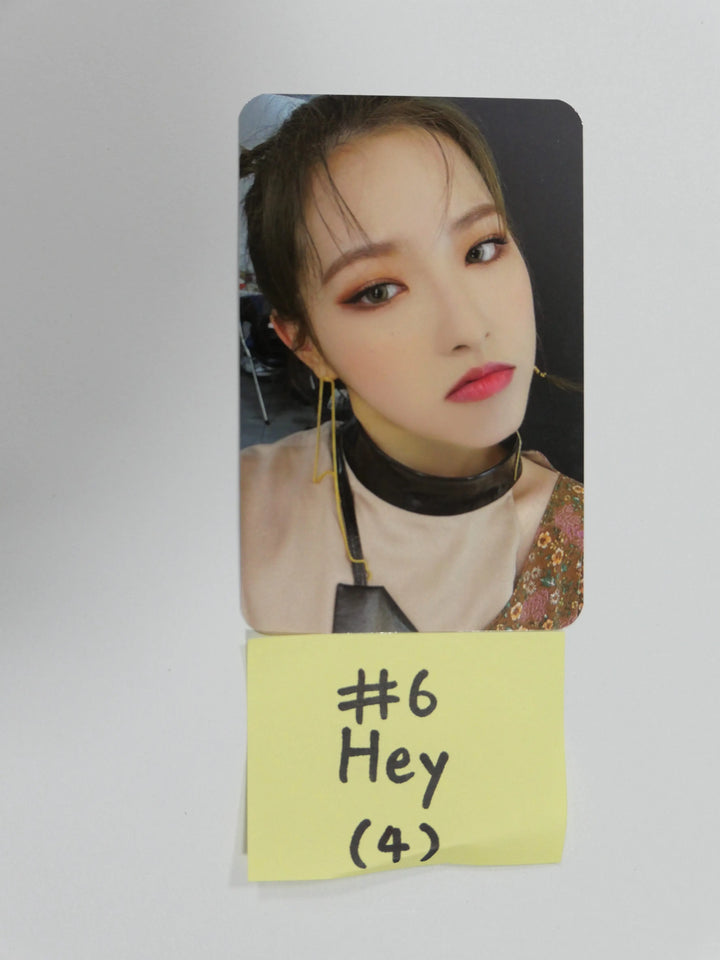 Loona &