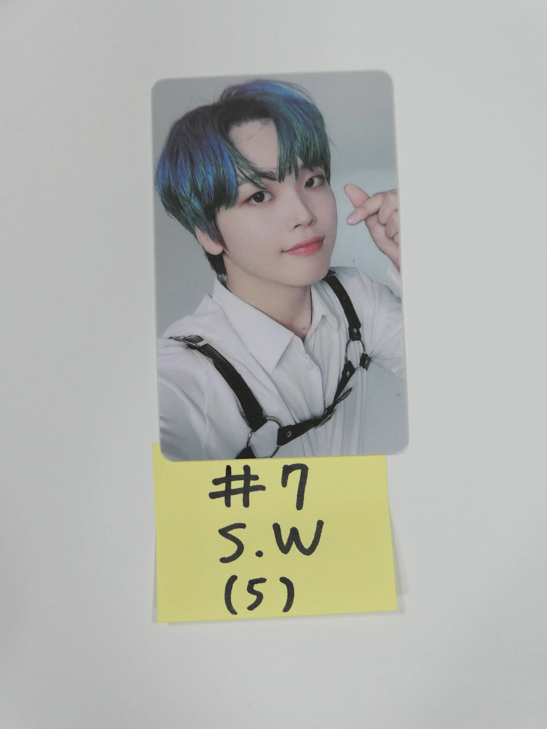 Cravity "The Awakening Written In The Stars" 1st - Soundwave Luckydraw Photocard - HALLYUSUPERSTORE