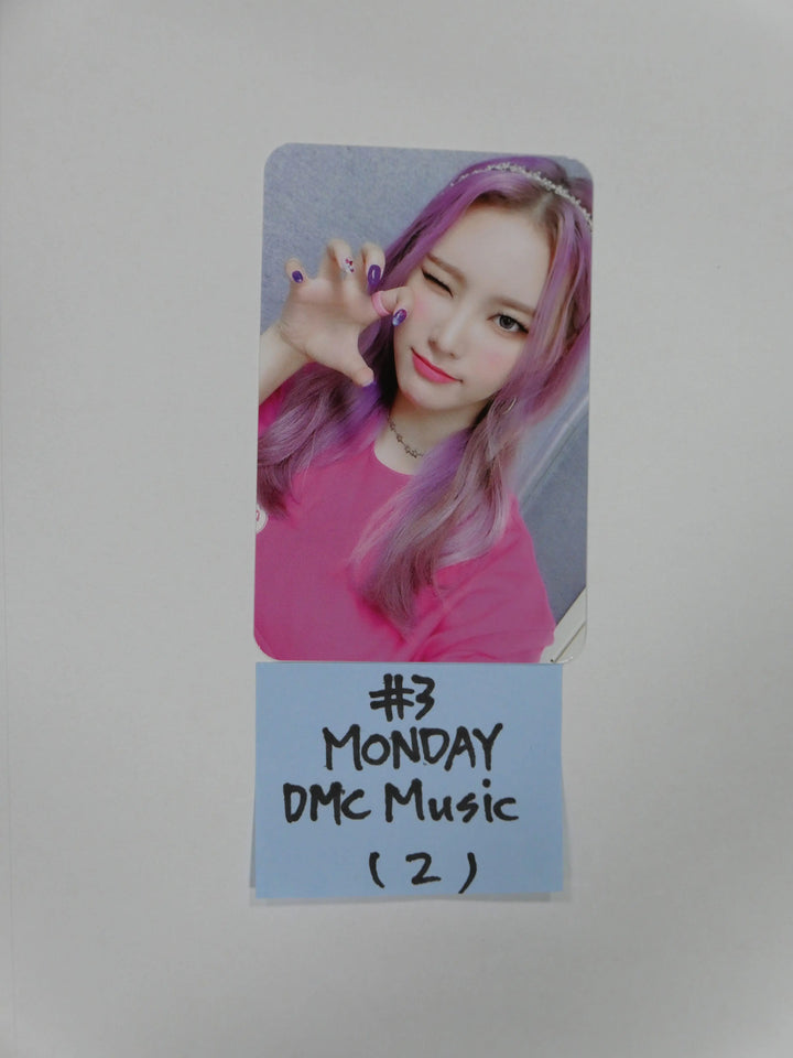 Weeekly "Play Game: Holiday" - DMC Fan Sign Event Photocard Round 2 - HALLYUSUPERSTORE